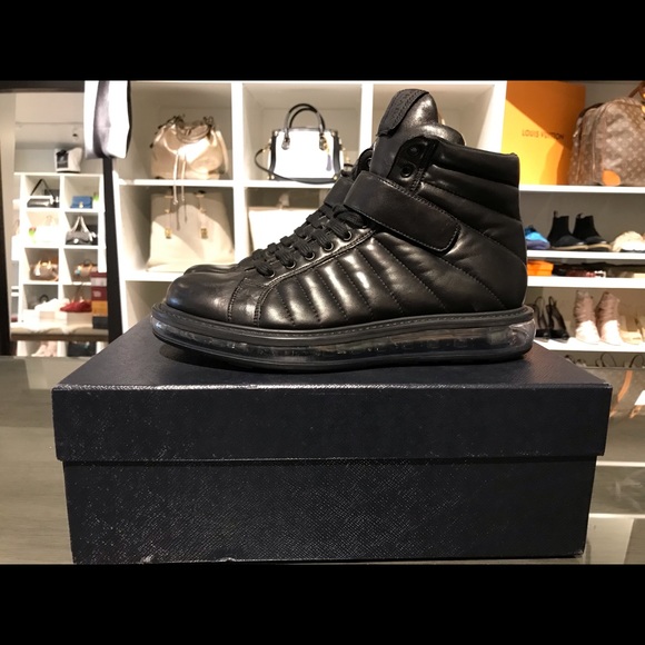 Men’s Prada shoes - Picture 4 of 7